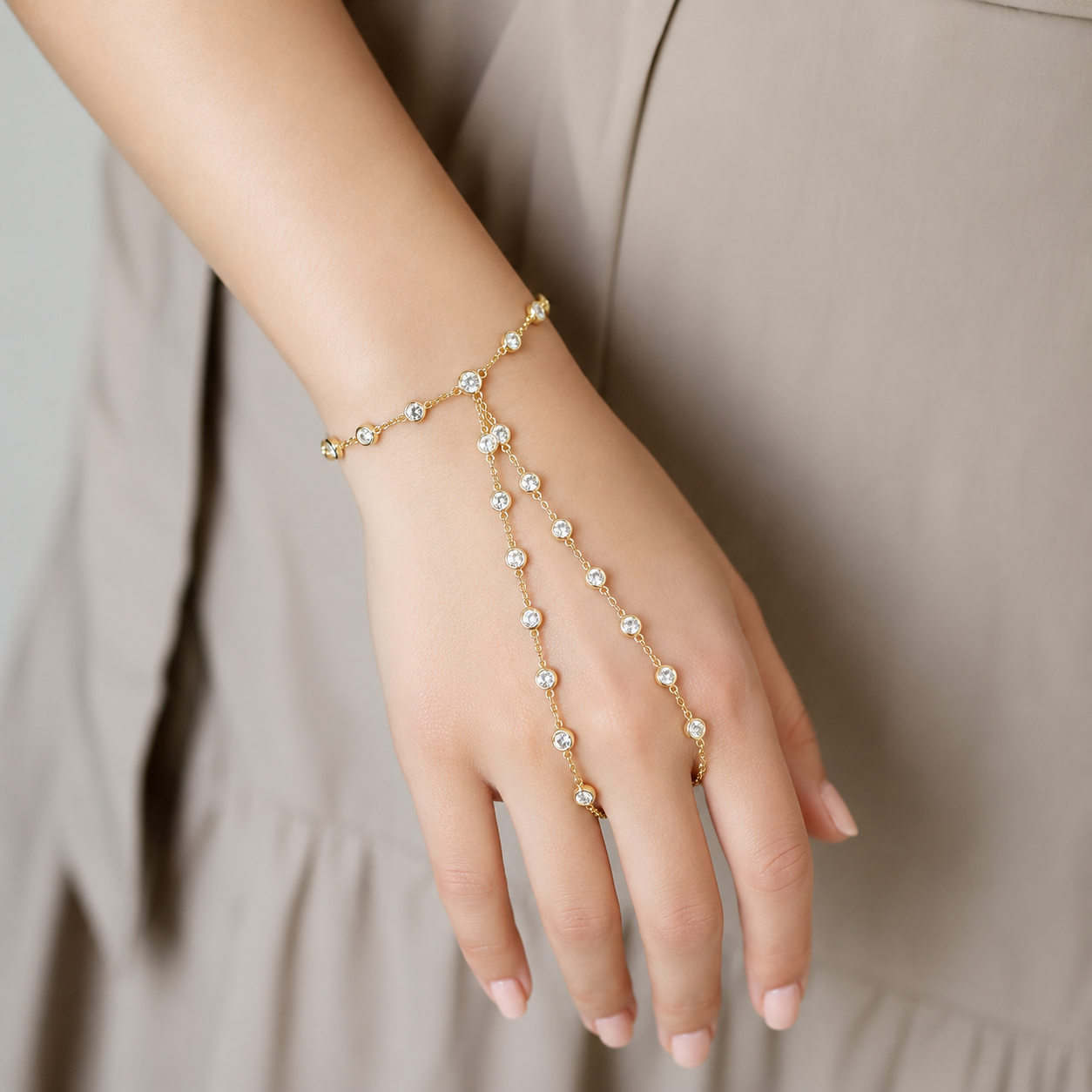 Alila Handchain